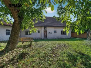 Prodej rodinného domu, Holubice, Na Návsi, 160 m2