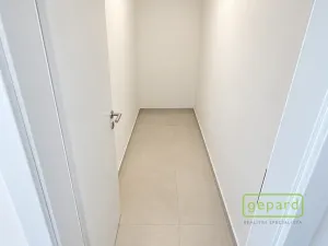 Pronájem bytu 2+kk, Dobřichovice, Souběžná, 62 m2