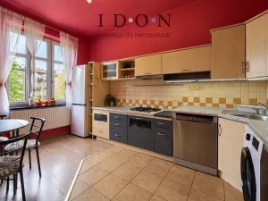 Prodej bytu 3+1, Český Těšín, Čapkova, 90 m2