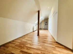 Prodej rodinného domu, Chlumany, 200 m2