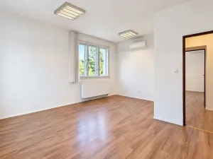 Prodej činžovního domu, Praha - Libeň, Davídkova, 558 m2