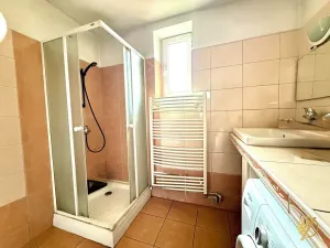 Prodej rodinného domu, Cerhenice, Na vinici, 188 m2
