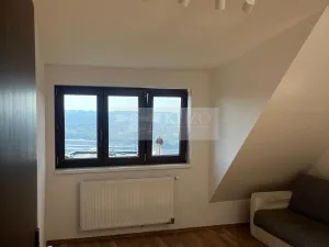 Pronájem bytu 2+kk, Praha, Pod Sychrovem I, 30 m2