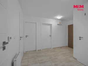 Prodej bytu 4+kk, Praha - Uhříněves, Jindřicha Bubeníčka, 76 m2
