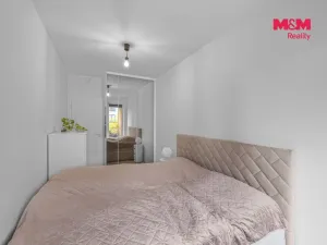 Prodej bytu 4+kk, Praha - Uhříněves, Jindřicha Bubeníčka, 76 m2
