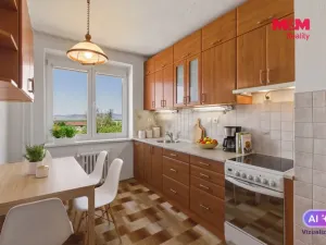 Prodej bytu 3+1, Slavětín, Nádražní, 64 m2