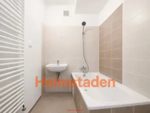 Pronájem bytu 3+1, Ostrava - Poruba, Porubská, 86 m2