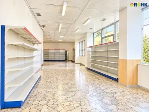 Pronájem obchodního prostoru, Žďár nad Sázavou, nám. Republiky, 150 m2