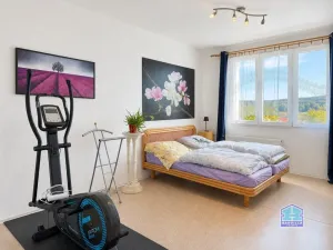 Prodej bytu 2+1, Lesná, 57 m2