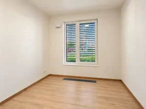 Pronájem bytu 2+kk, Praha, Haenkeho, 43 m2