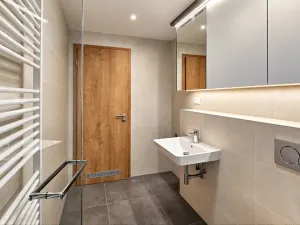Pronájem bytu 2+kk, Praha, Haenkeho, 43 m2