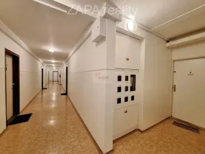 Pronájem bytu 2+kk, Praha - Hloubětín, Kukelská, 53 m2