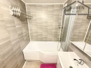 Prodej bytu 4+1, Tachov, Želivského, 80 m2