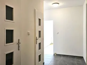 Prodej bytu 2+kk, Praha - Horní Měcholupy, Boloňská, 44 m2