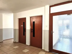 Prodej bytu 2+kk, Praha - Horní Měcholupy, Boloňská, 44 m2