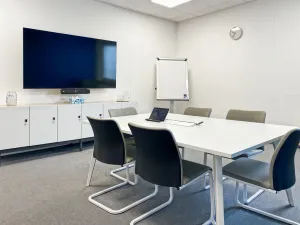 Pronájem kanceláře, Vratimov, Masarykovo náměstí, 19 m2