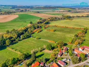 Prodej pozemku pro bydlení, Chocenice, 3282 m2