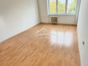 Pronájem bytu 2+1, Jihlava, Kollárova, 55 m2