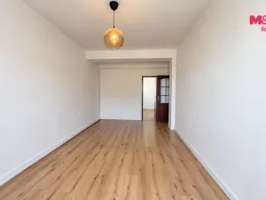 Pronájem bytu 2+1, Louny, 28. října, 56 m2