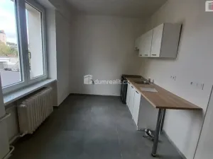 Pronájem bytu 2+1, Ústí nad Labem - Střekov, Na Pile, 55 m2