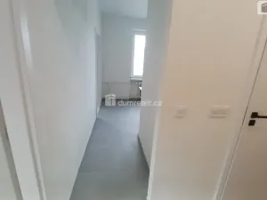 Pronájem bytu 2+1, Ústí nad Labem - Střekov, Na Pile, 55 m2