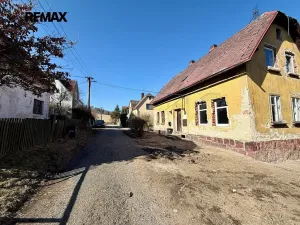 Prodej rodinného domu, Mikulášovice, 160 m2