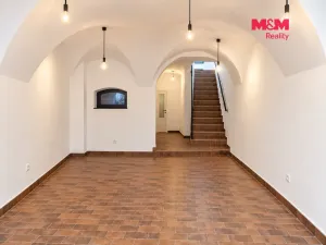 Pronájem obchodního prostoru, Jindřichův Hradec - Jindřichův Hradec I, Panská, 100 m2