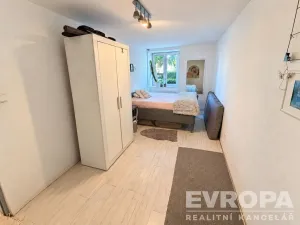 Prodej rodinného domu, Borovy, 500 m2