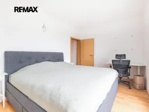 Pronájem bytu 2+kk, Hostivice, Žitná, 46 m2