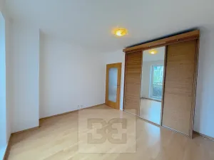 Pronájem bytu 2+kk, Strančice, K Pískovně, 52 m2