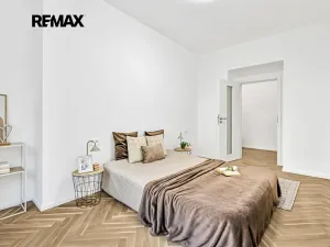 Prodej bytu 2+kk, Praha - Vinohrady, 49 m2