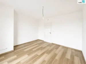 Prodej bytu 2+kk, Praha - Modřany, Kolmanova, 51 m2