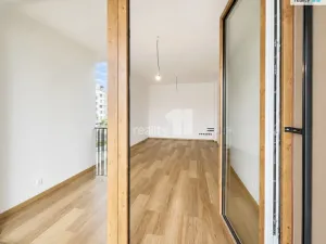 Prodej bytu 2+kk, Praha - Modřany, Kolmanova, 51 m2