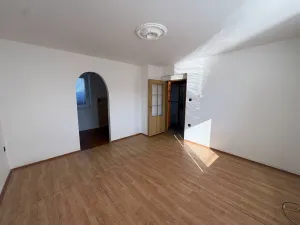 Prodej bytu 3+1, Jičín, Hradecká, 63 m2