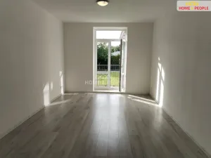 Pronájem bytu 1+kk, Milovice - Mladá, Slepá, 37 m2