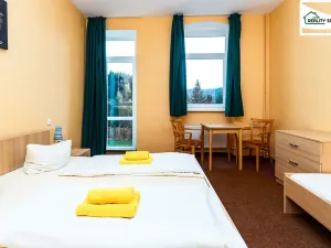 Prodej ubytování, Smolné Pece, 1015 m2