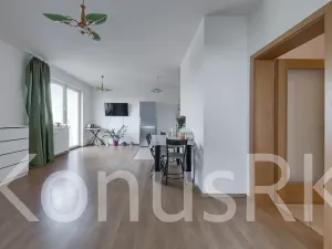 Prodej bytu 2+kk, Praha - Horní Měcholupy, Modenská, 69 m2