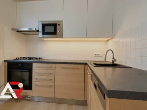 Prodej bytu 3+1, Kuřim, Školní, 102 m2