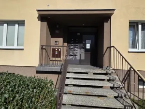 Prodej bytu 3+1, Chodov, Čs. odbojářů, 87 m2