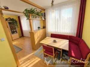 Prodej bytu 3+1, Praha - Horní Měcholupy, Parmská, 78 m2