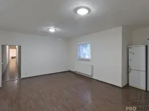 Pronájem bytu 6+kk a větší, Brno, Hvězdová, 211 m2