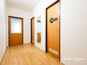 Pronájem bytu 2+kk, Nymburk, V Kolonii, 53 m2