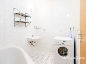Pronájem bytu 2+kk, Nymburk, V Kolonii, 53 m2