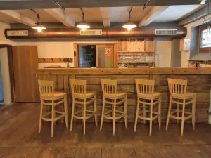 Pronájem restaurace, Čisovice, 181 m2
