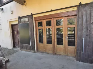 Pronájem restaurace, Čisovice, 181 m2
