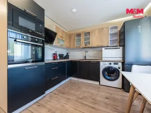 Prodej bytu 3+1, Jirkov, Na Borku, 71 m2