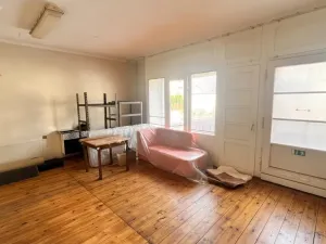 Prodej komerční nemovitosti, Varnsdorf, Čelakovická, 250 m2