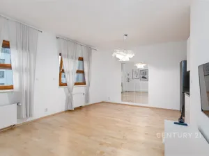 Prodej bytu 2+kk, Praha - Záběhlice, Mattioliho, 56 m2