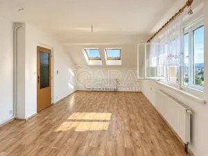 Prodej vícegeneračního domu, Úpice, A. Bunzla, 266 m2