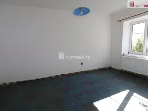 Pronájem bytu 1+1, Planá, náměstí Svobody, 40 m2